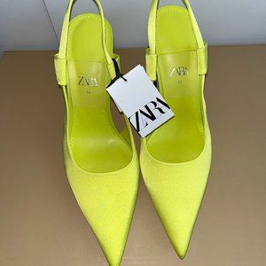 ZARA Neon Lemon Slingback Heels in size 11